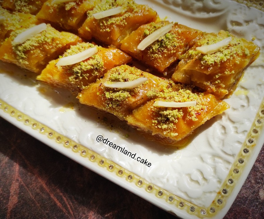 باقلوا شیرعسلی