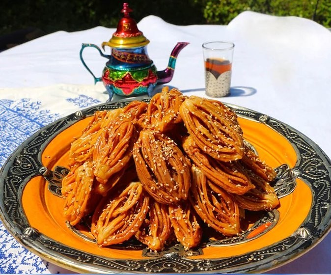شباکیا(زولبیا فانوسی)