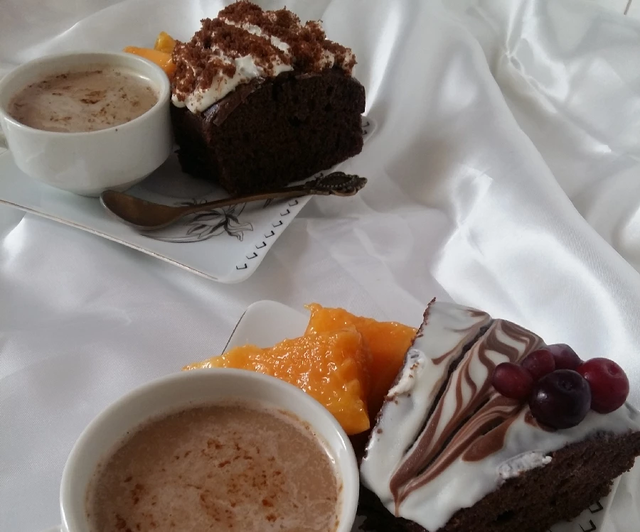 عکس کیک قهوه و موز 