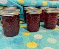 عکس طرز تهیه مربای انار با هسته