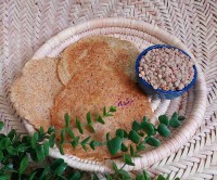 عکس طرز تهیه نان عدس رژیمی