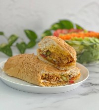 عکس طرز تهیه ساندویچ مرغ پنیری