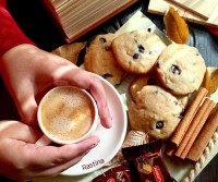 عکس طرز تهیه کوکی موز و شکلات