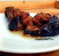 عکس طرز تهیه مکدوس (ترشی بادمجون شکم پر عربی)