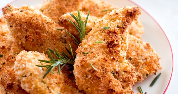 مرغ سوخاری با رزماری و پارمسان