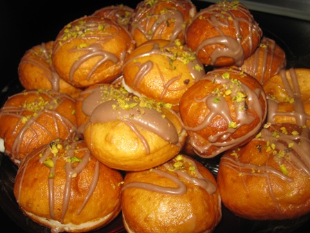 پیراشکی کرم دار