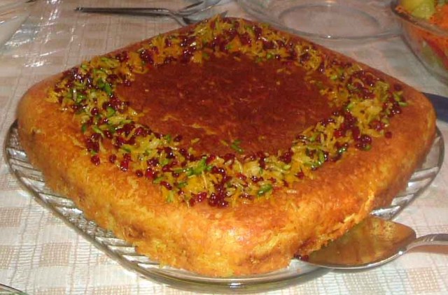 ته چین کشمش و لپه