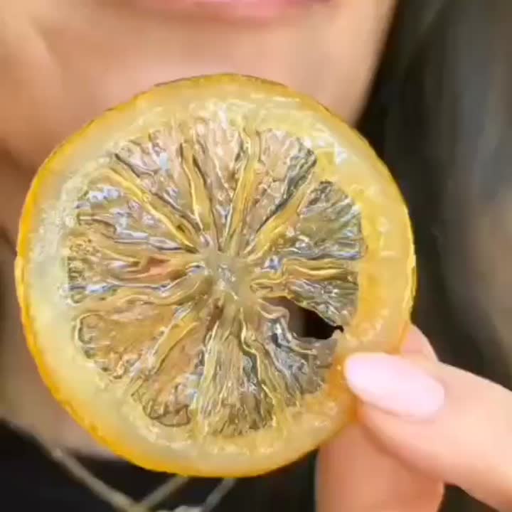 آبنبات طبیعی و ویتامینه