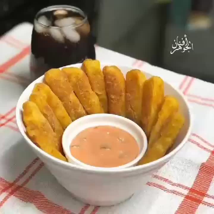 سیب زمینی ترد وخوشمزه