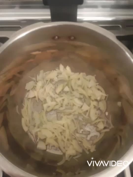 خورشت لوبیا چشم بلبلی