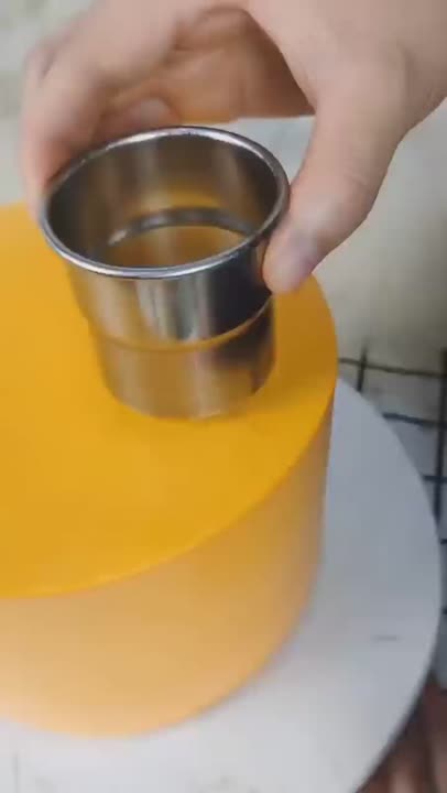 تزیین زیبای کیک