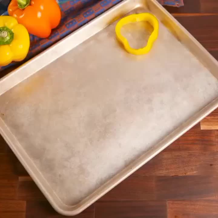 یک غذای خوشمزه و فوری و پنیری?