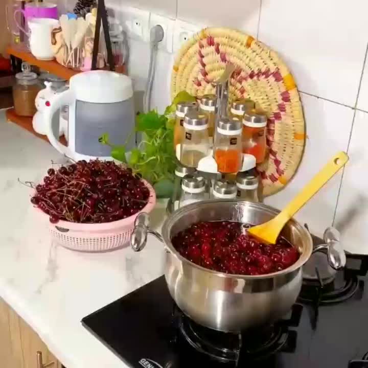 شربت خونگی گیلاس?