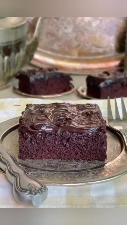 کیک شکلاتی...