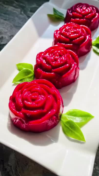 دسر لبو مخصوص شب یلدا