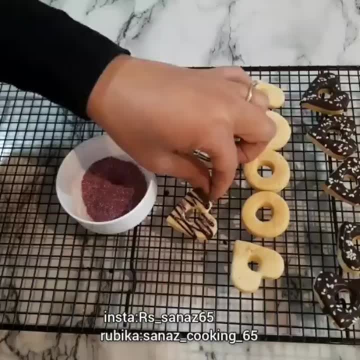 شیرینی مربایی (۴)