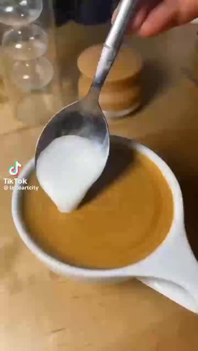 تزئین قهوه♥️