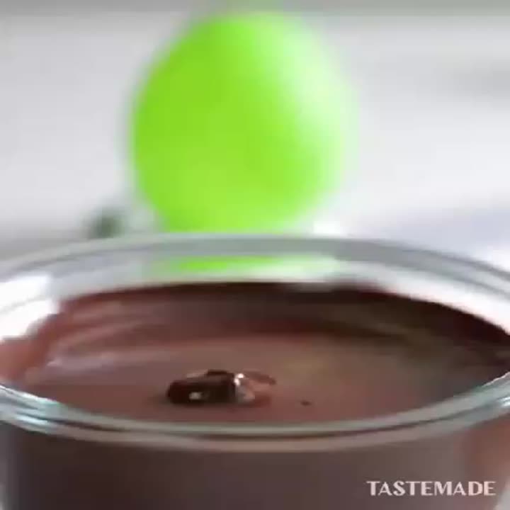 کاسه ی شکلاتی