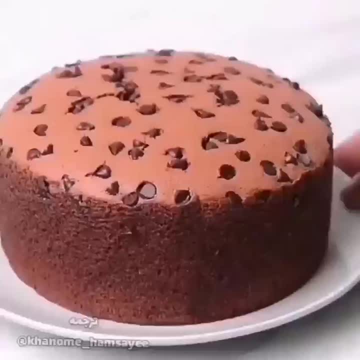 کیک شکلاتی نرم و پفی