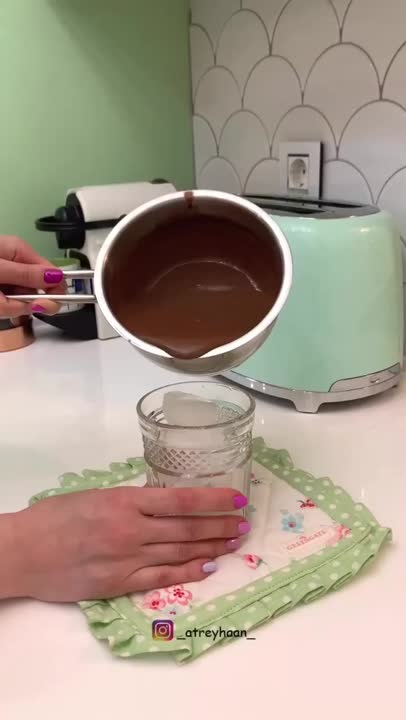 نوشیدنی خنک