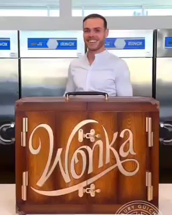 چرا با روح و روان من بازی میکنی