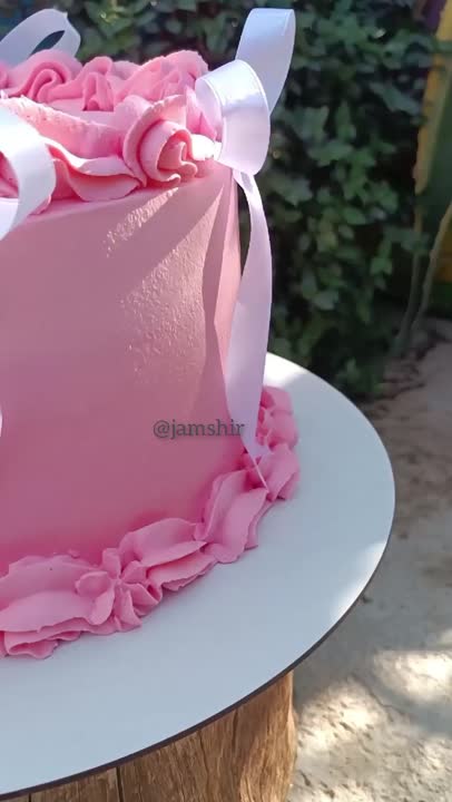 کیک ترندپاپیونی تولدم :)