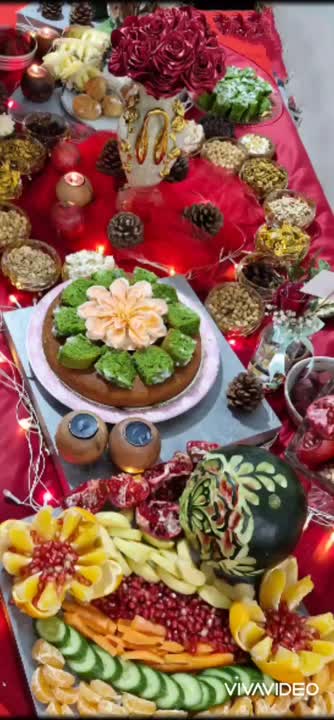 حکاکی هندوانه شب یلدا ۱۴۰۳