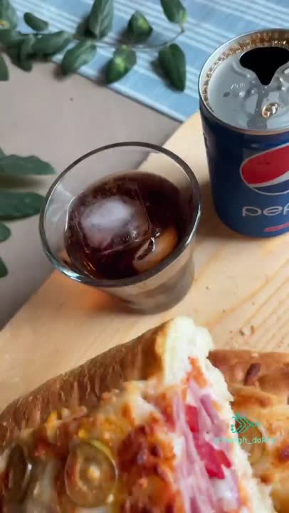 ساندویچ ژامبون پنیری تنوری