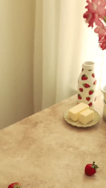 کیک توت فرنگی♥️?️