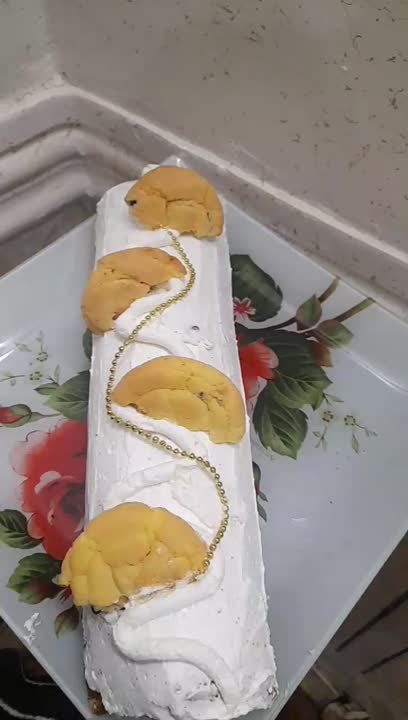 رولت خامه ای