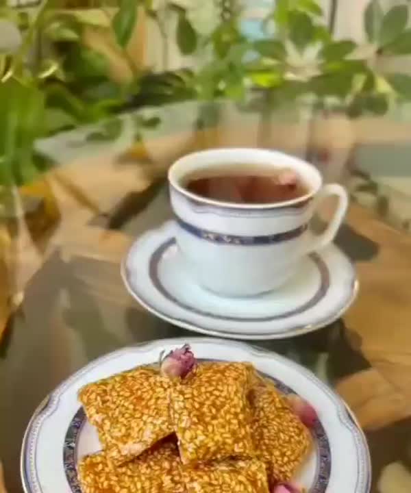 پولکی یا آبنبات کنجدی