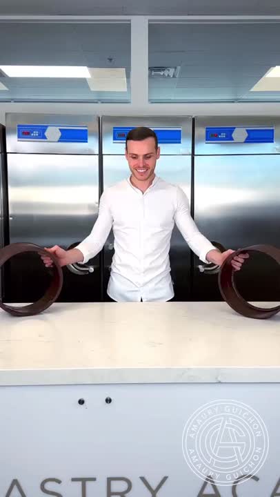 من چیزی نمیگم خودتون ببینید???