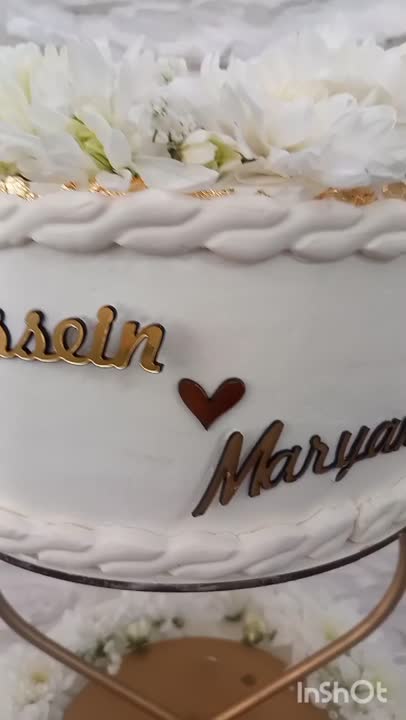 کیک عروسی نازم ?