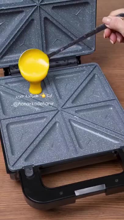 کیک فوری با ساندویچ ساز