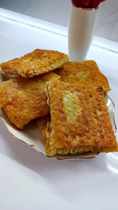 سمبوسه پیتزایی