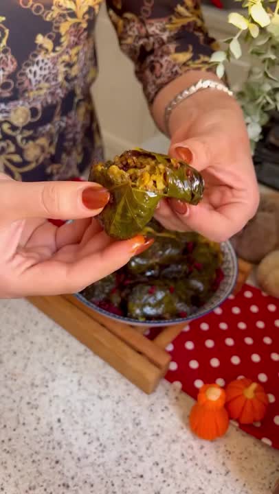 دُلمه برگ مو