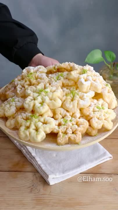 شیرینی پنجره آیی 