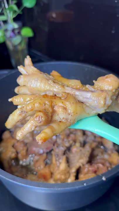 مرغ عاشق این مدلیم 