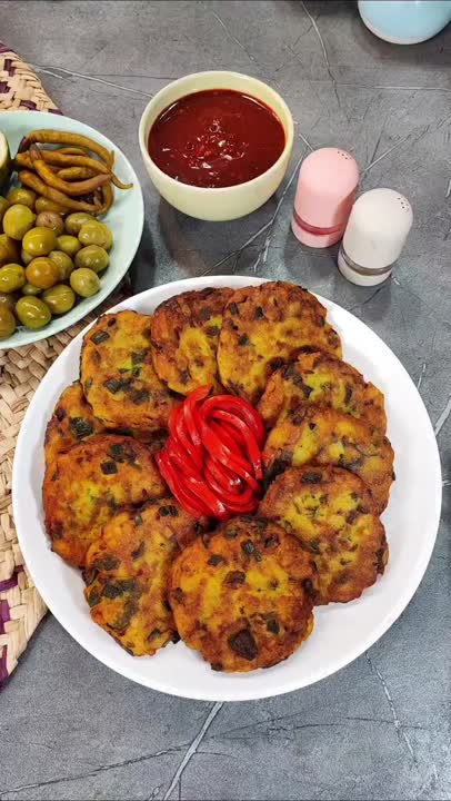 کوکو سیب زمینی با برگ سیر??کوکو سیب زمینی چند برابر خوشمزه میشه?