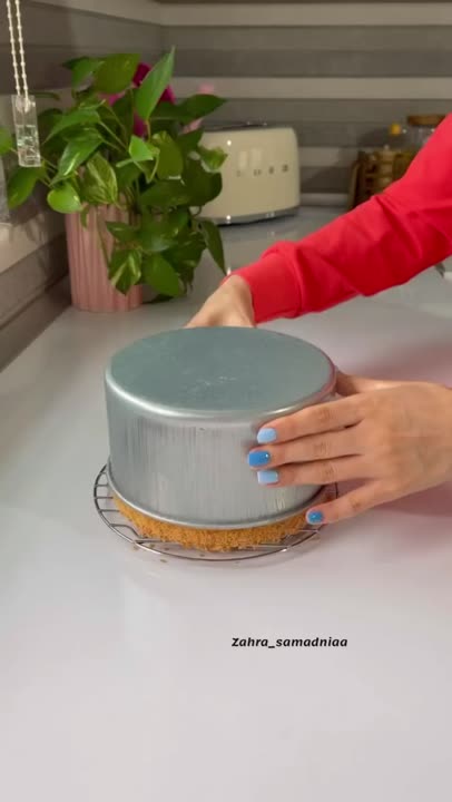 کیک اسفنجی بدون فر 