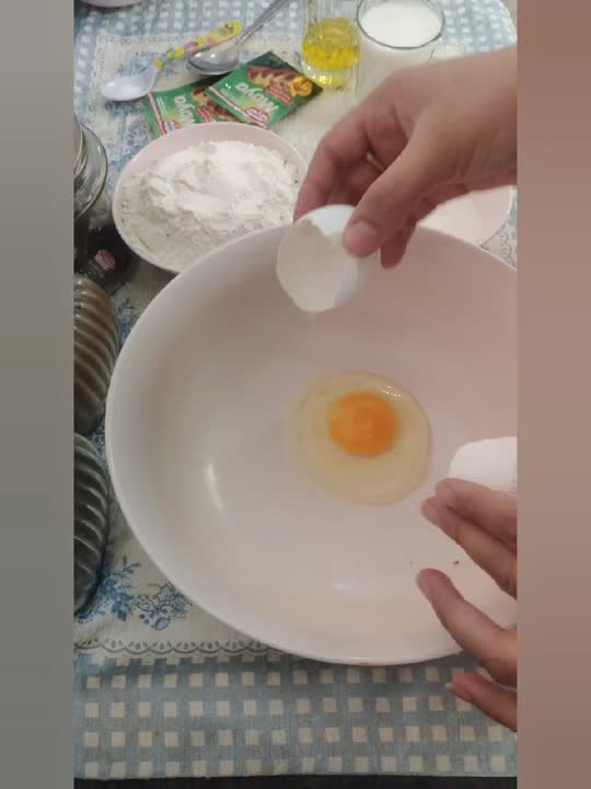 رول دارچینی