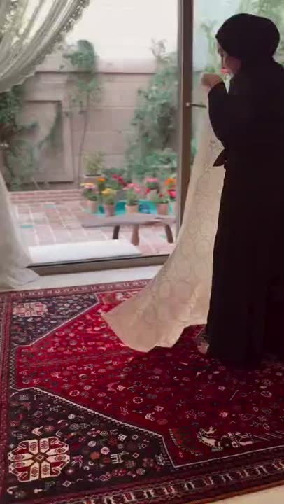 حُوضچه فیروزه ایی وی عالمه زیبایی!!!