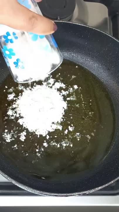 حلوا نسکافه ای توی دهن آب میشه?☔️