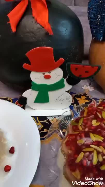 میز یلدا ۱۴۰۴