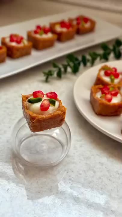 این باقلوا نیم ساعته آماده است  