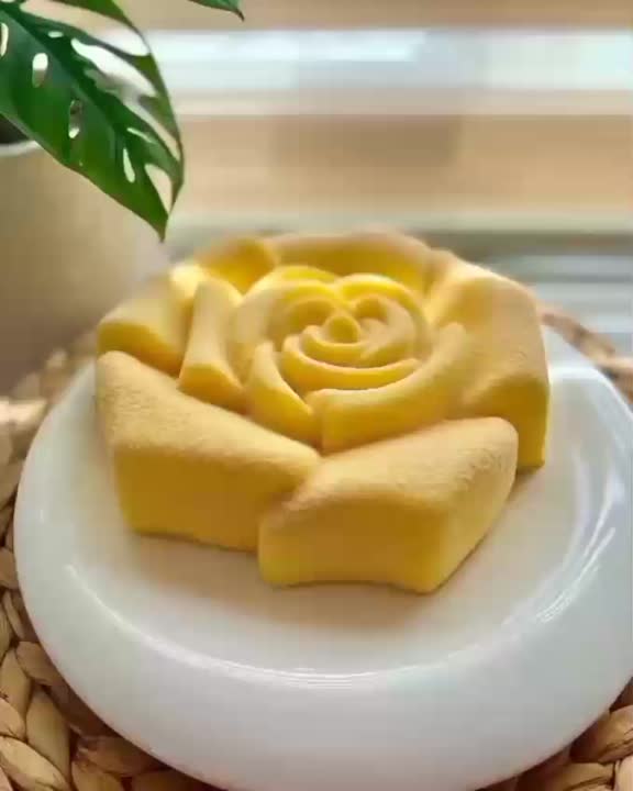 ماقوت بستنی