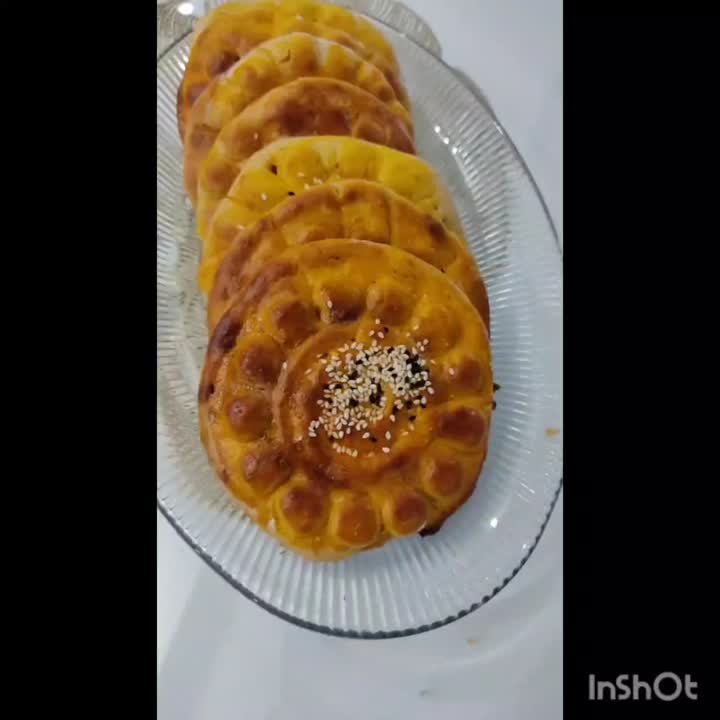 کلوچه فومن بسیار خوشمزه