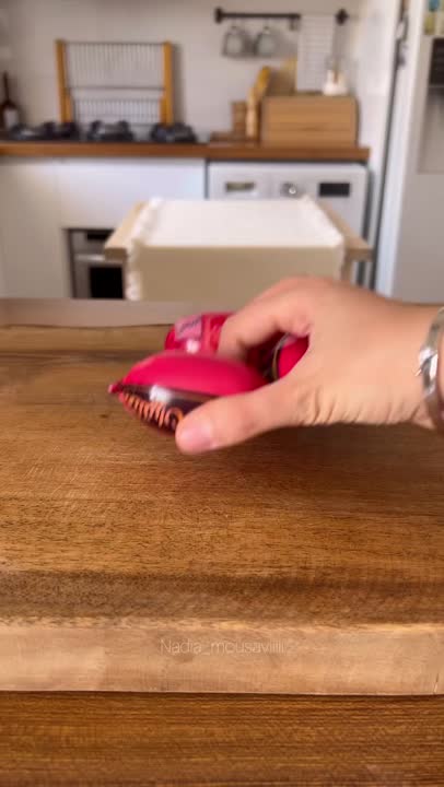 اگه سوسیسش خونگی باشه سالمه