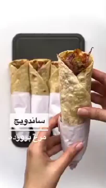 ساندویچ مرغ پرورده