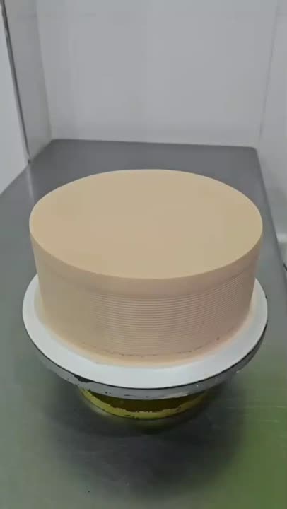 تزیین زیبای کیک 